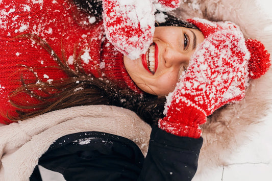 💧 Winter-Proof Your Skin: Hydration Tips That Actually Work