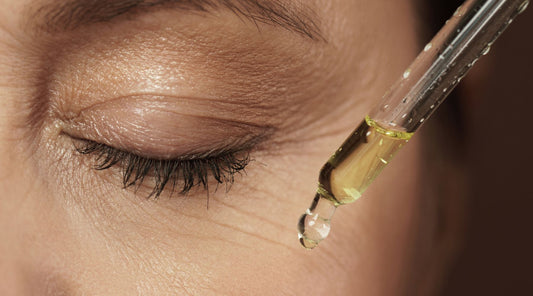 The Miracle of Using Eye Serum: A Comprehensive Guide