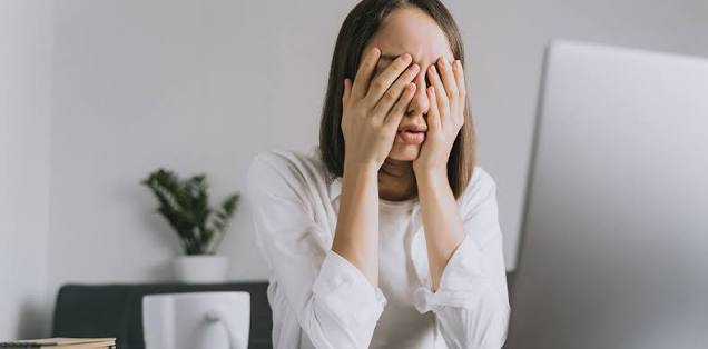 How Environmental Stress Affects Your Skin (And What You Can Do About It)